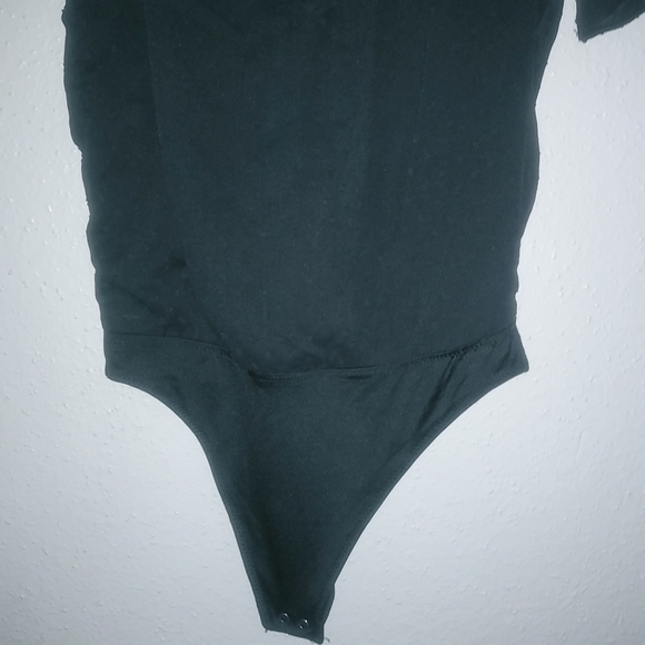 Abercrombie & Fitch XXS Whimseygoth Swiss Dotted Chenille Body Suit Black - Picture 7 of 10